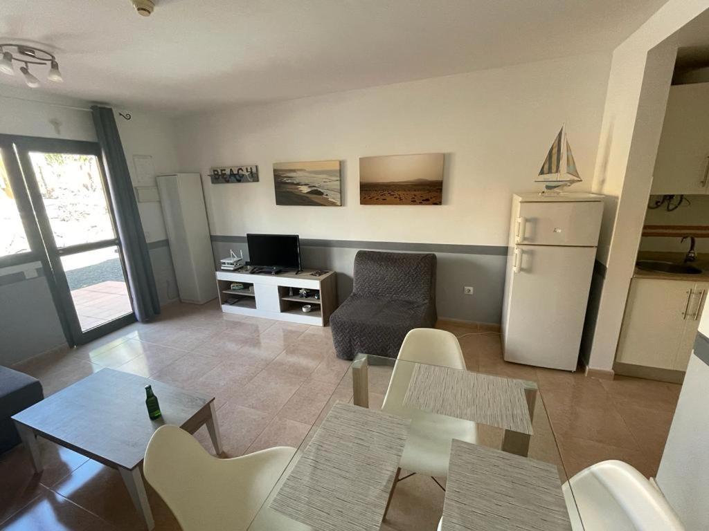 Casa Denny - Oasis Papagayo Apartment Corralejo Luaran gambar