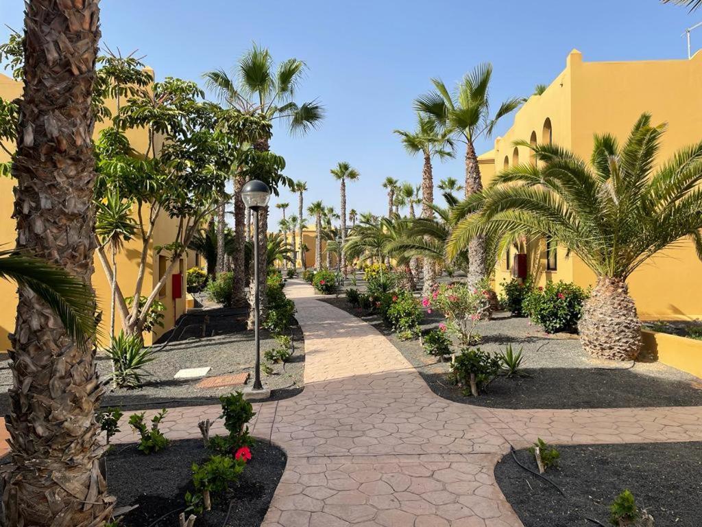 Casa Denny - Oasis Papagayo Apartment Corralejo Luaran gambar