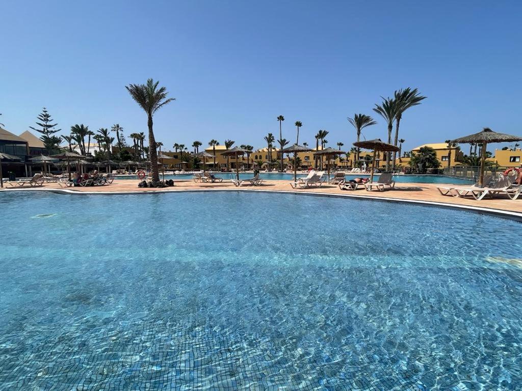 Casa Denny - Oasis Papagayo Apartment Corralejo Luaran gambar